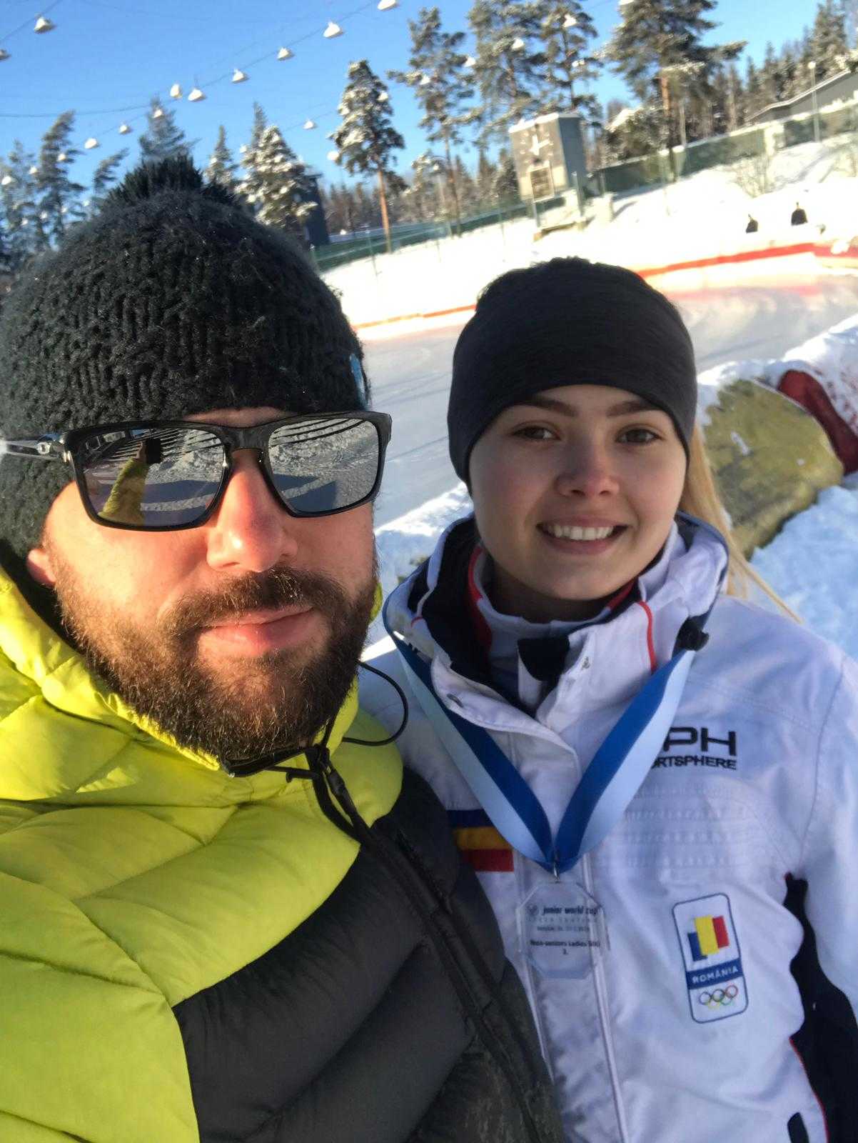 Patinatoarea Coronei, Mihaela Hogaş a câştigat argintul la Cupa Mondială