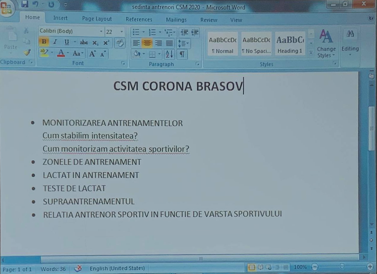Întâlnire metodică cu antrenorii clubului