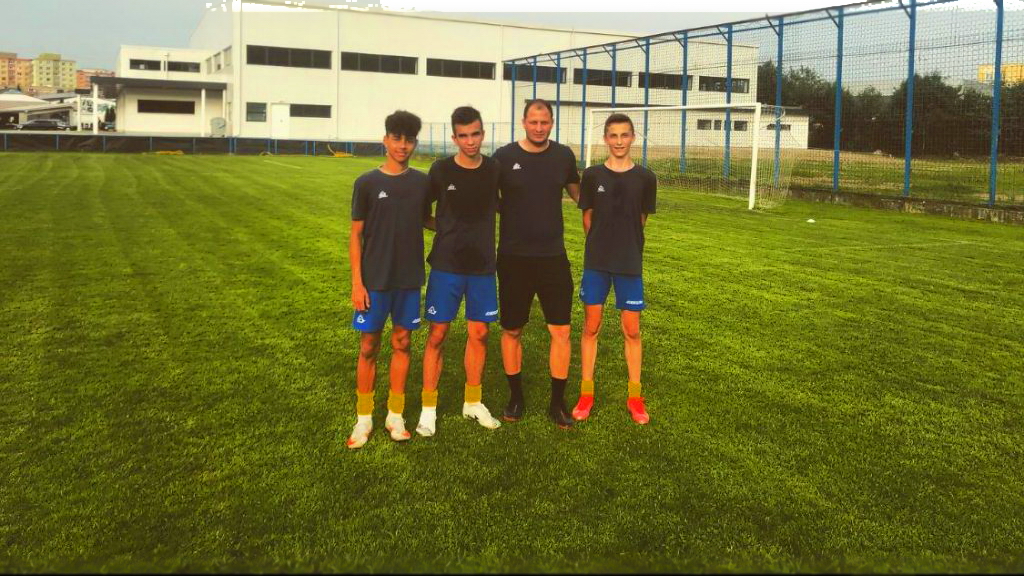Trei juniori au fost convocați la lotul național U15